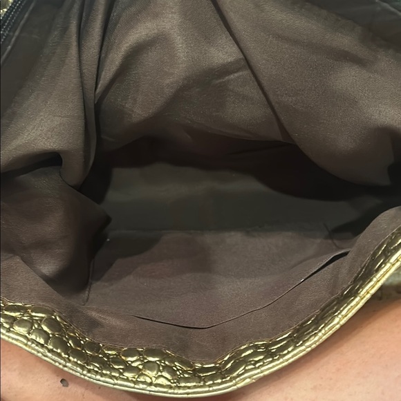 Gold Crocodile Embossed Clutch - Picture 6 of 9